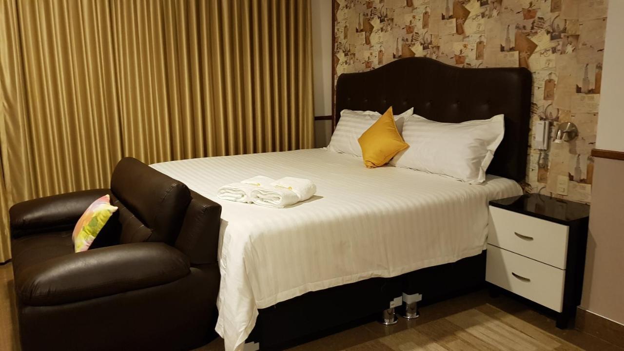 Hotel Costa Riviera Mala Ngoại thất bức ảnh