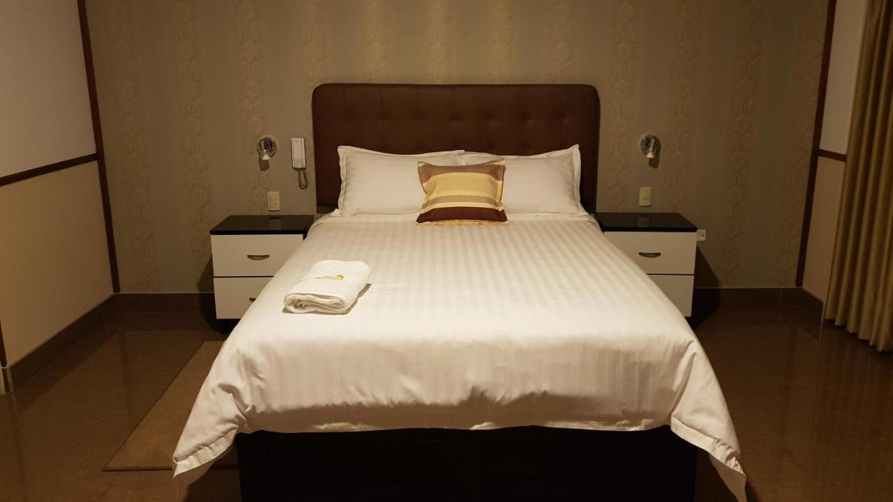 Hotel Costa Riviera Mala Ngoại thất bức ảnh